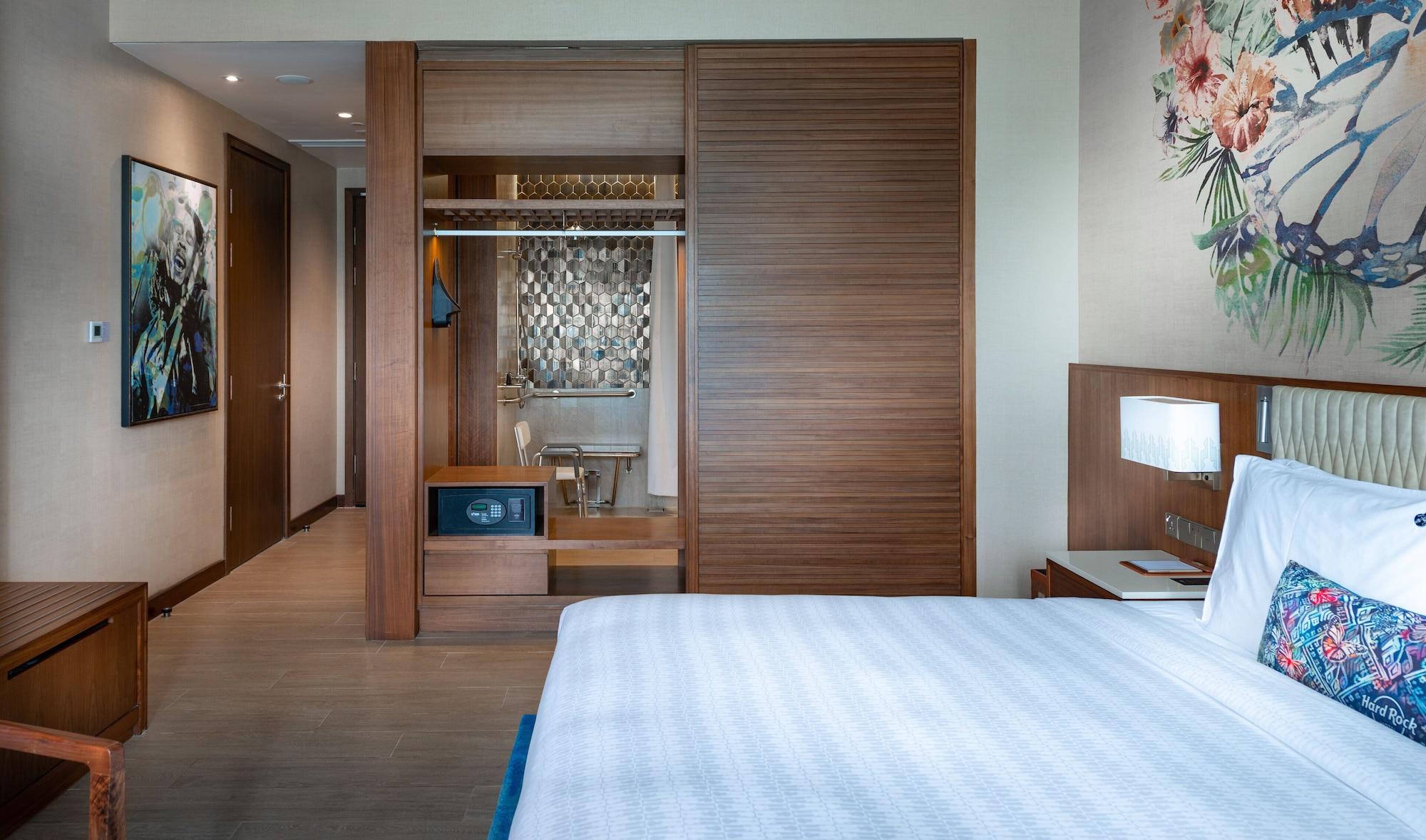 Hard Rock Coast Hotel